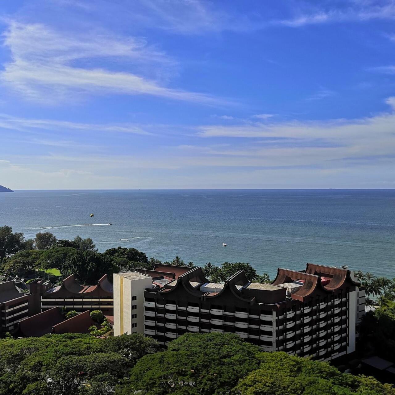 Batu Ferringhi Luxury Seaview Suite - 3Br Luaran gambar